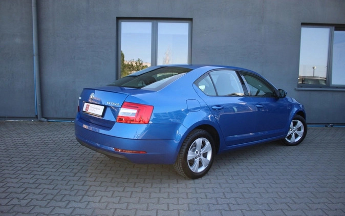 Skoda Octavia cena 49900 przebieg: 161819, rok produkcji 2019 z Drzewica małe 436